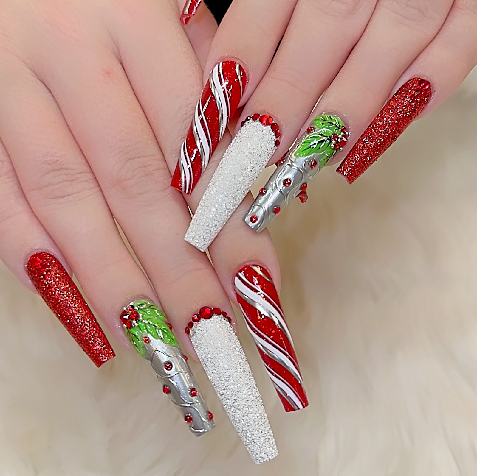 Finest Nails & Spa nail photo 4